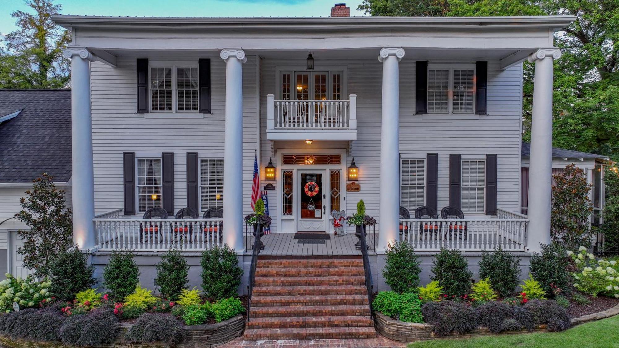Bama Bed And Breakfast - Wisteria Suite Tuscaloosa Exterior foto